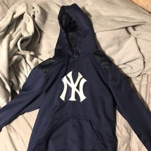 New York NY Yankees Hoodie Sweatshirt Men Small
